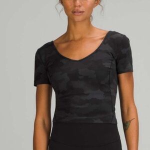 Lululemon Align Camo Short Sleeve Crop Top Size 4